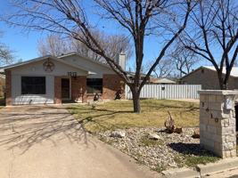 featured image of 1610 Parker St