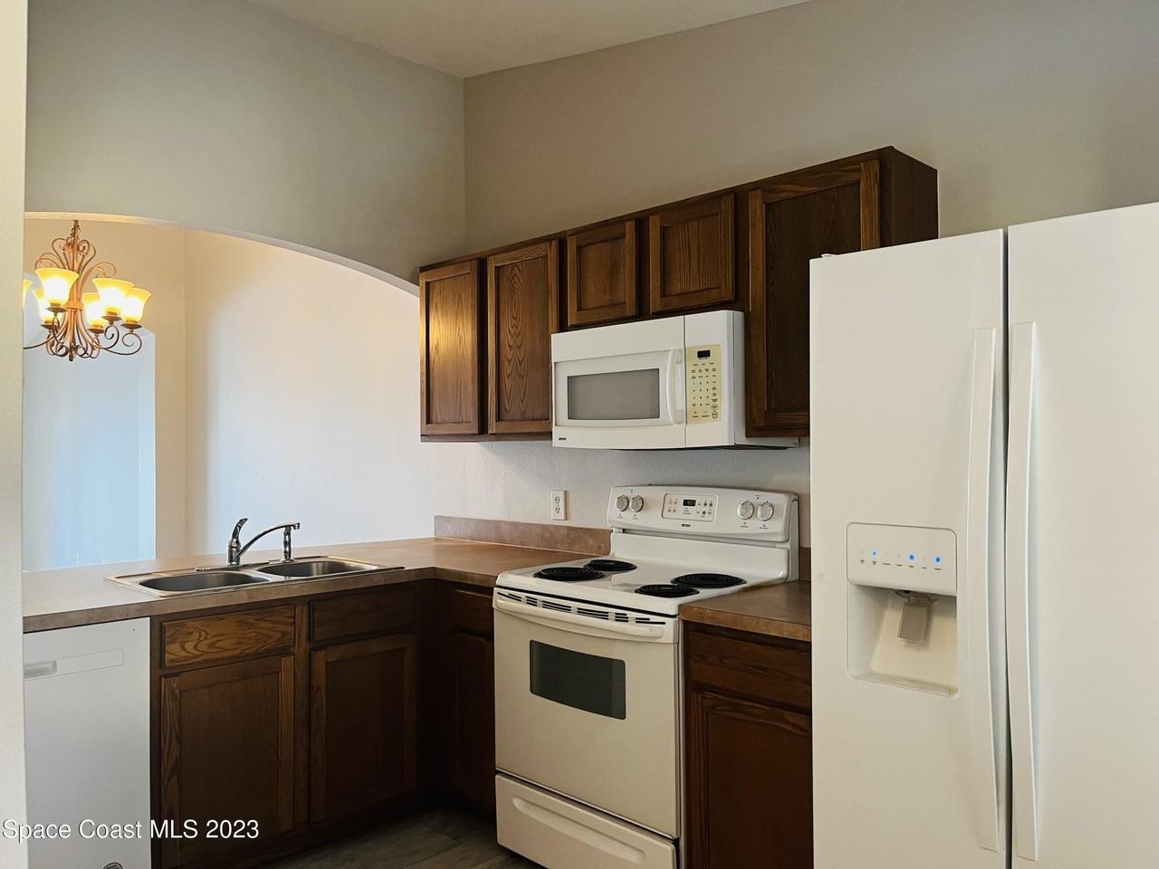4595 Radiant Way #105 - Photo 5 of 14