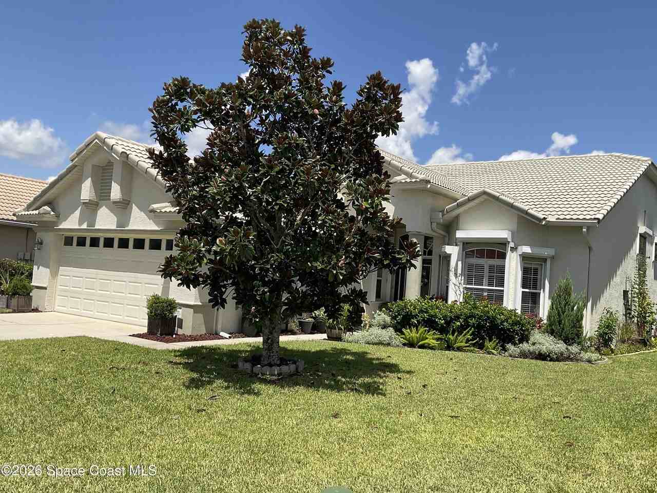 1008 Wimbledon Dr - Photo 4 of 30