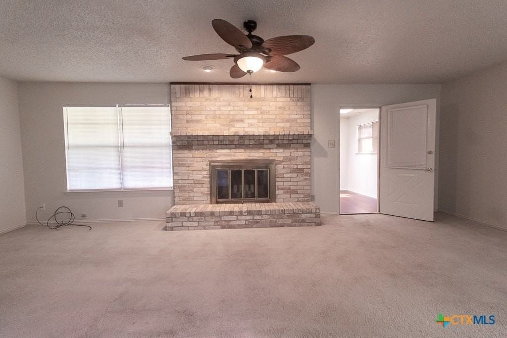 2018 Newton Dr - Photo 3 of 34