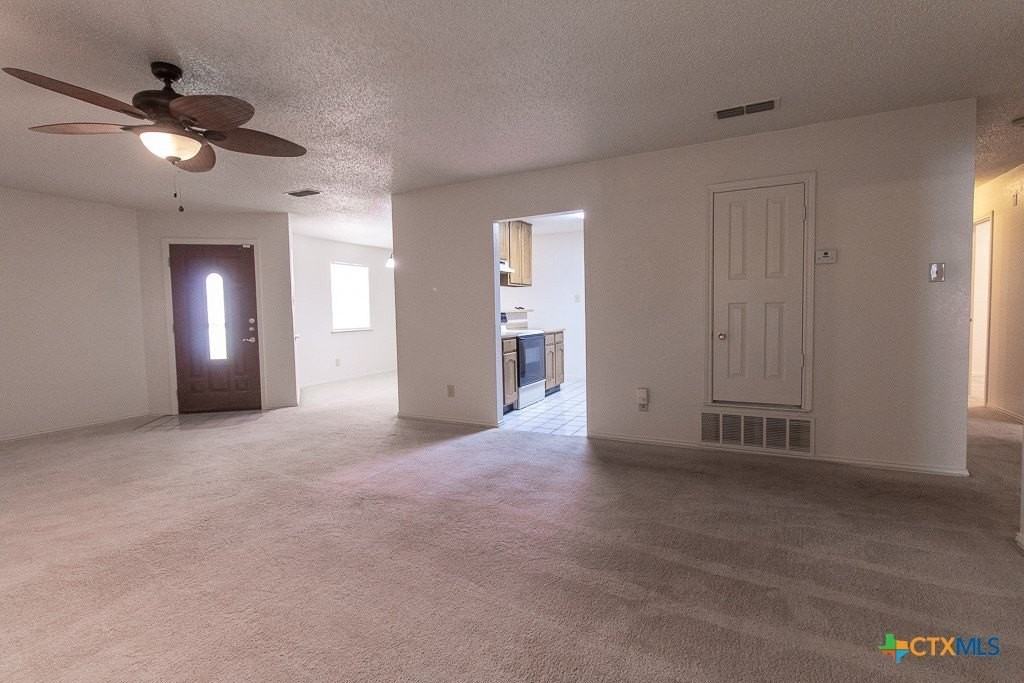 2018 Newton Dr - Photo 5 of 34