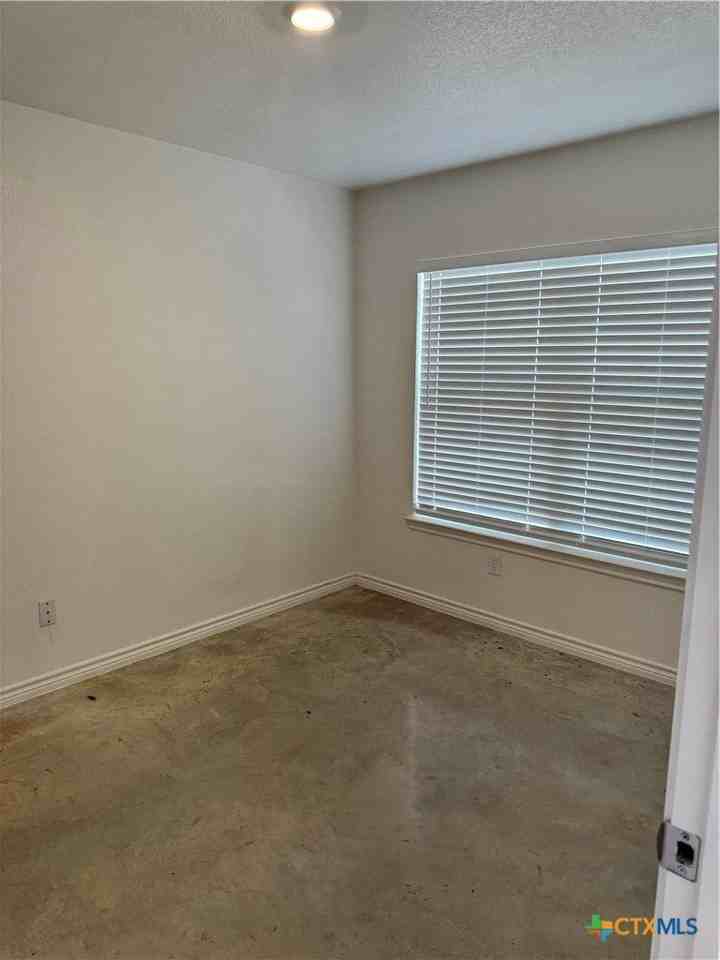 1274 Lehmann #B - Photo 3 of 25