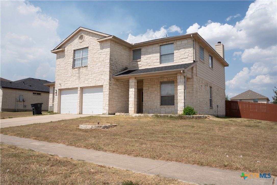 711 Taurus Dr - Photo 2 of 9