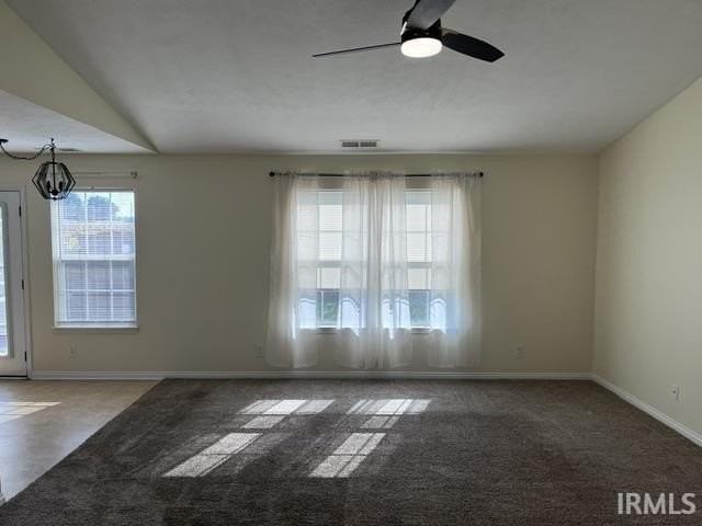 5685 Riverwalk Cir - Photo 5 of 15
