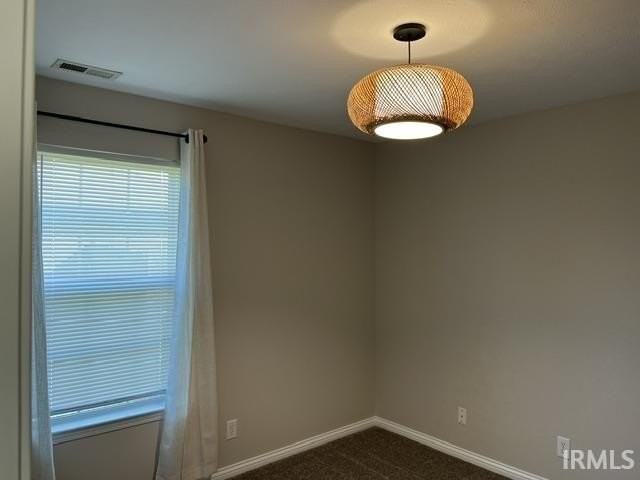 5685 Riverwalk Cir - Photo 7 of 15