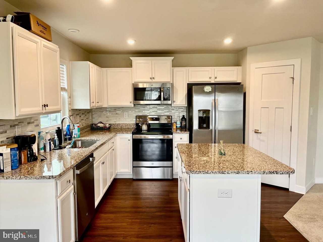 506 Mifflin Way #72 - Photo 6 of 14
