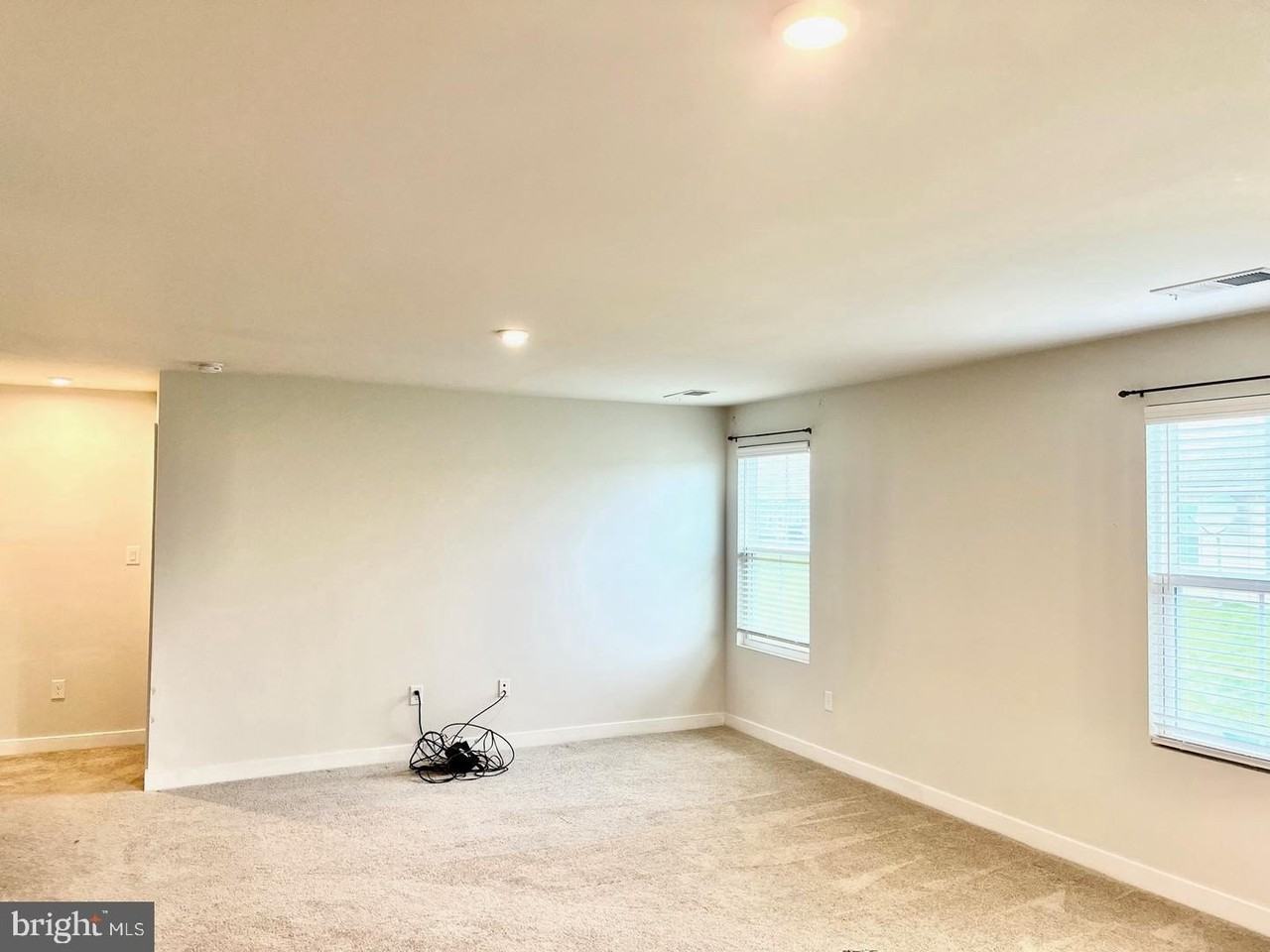 506 Mifflin Way #72 - Photo 7 of 14