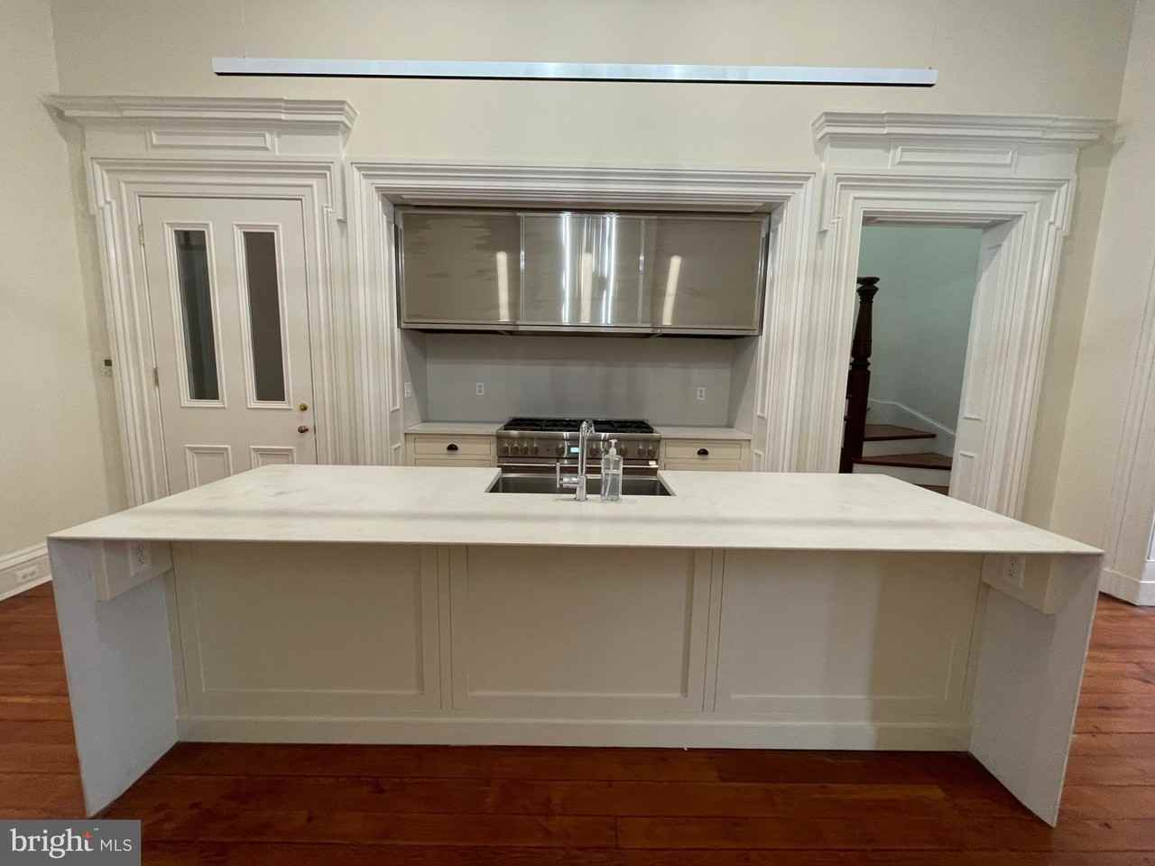 18 E Mount Vernon Pl #3 - Photo 2 of 23