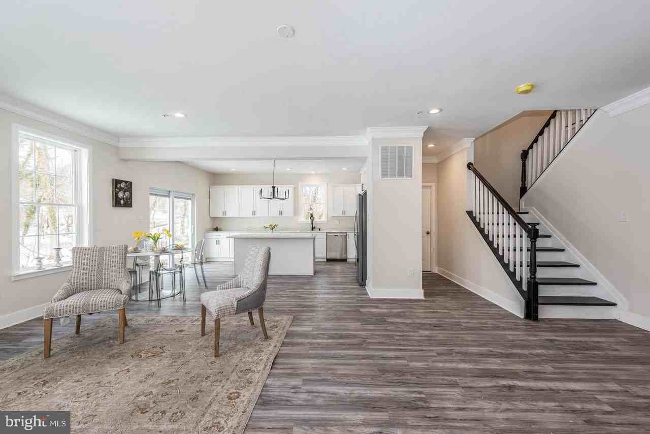 9624 Harford Rd - Photo 3 of 36