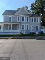 featured image of 301 Washington St #1