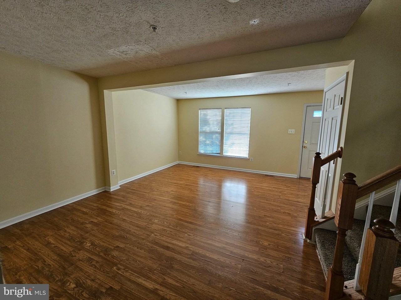 4927 Bristle Cone Cir - Photo 4 of 22