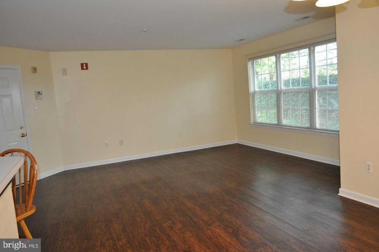 2014 Windsong Dr #1B - Photo 2 of 9