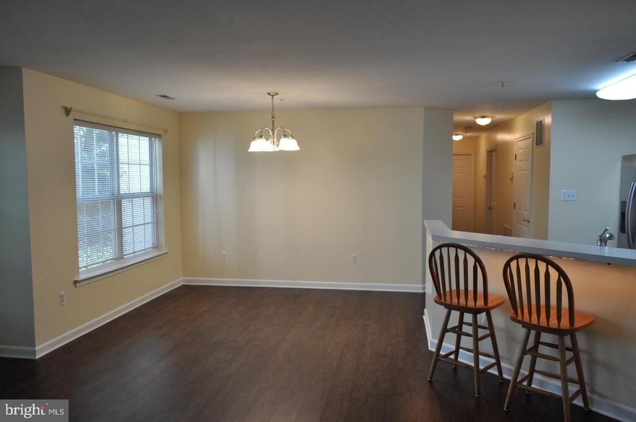 2014 Windsong Dr #1B - Photo 6 of 9