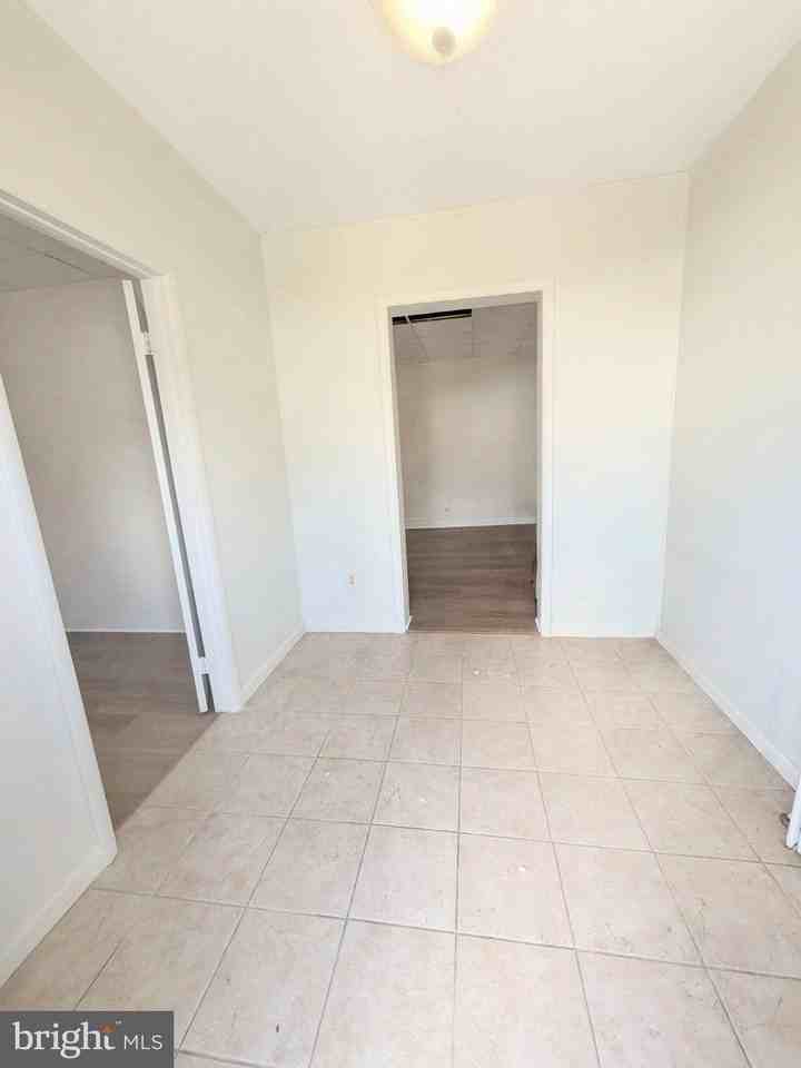 7 Dresser Ave #B - Photo 3 of 11