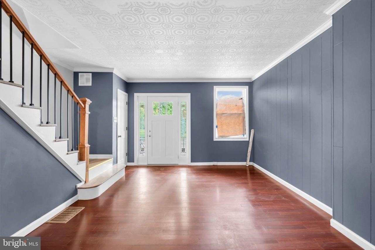 916 Jersey Ave - Photo 5 of 21