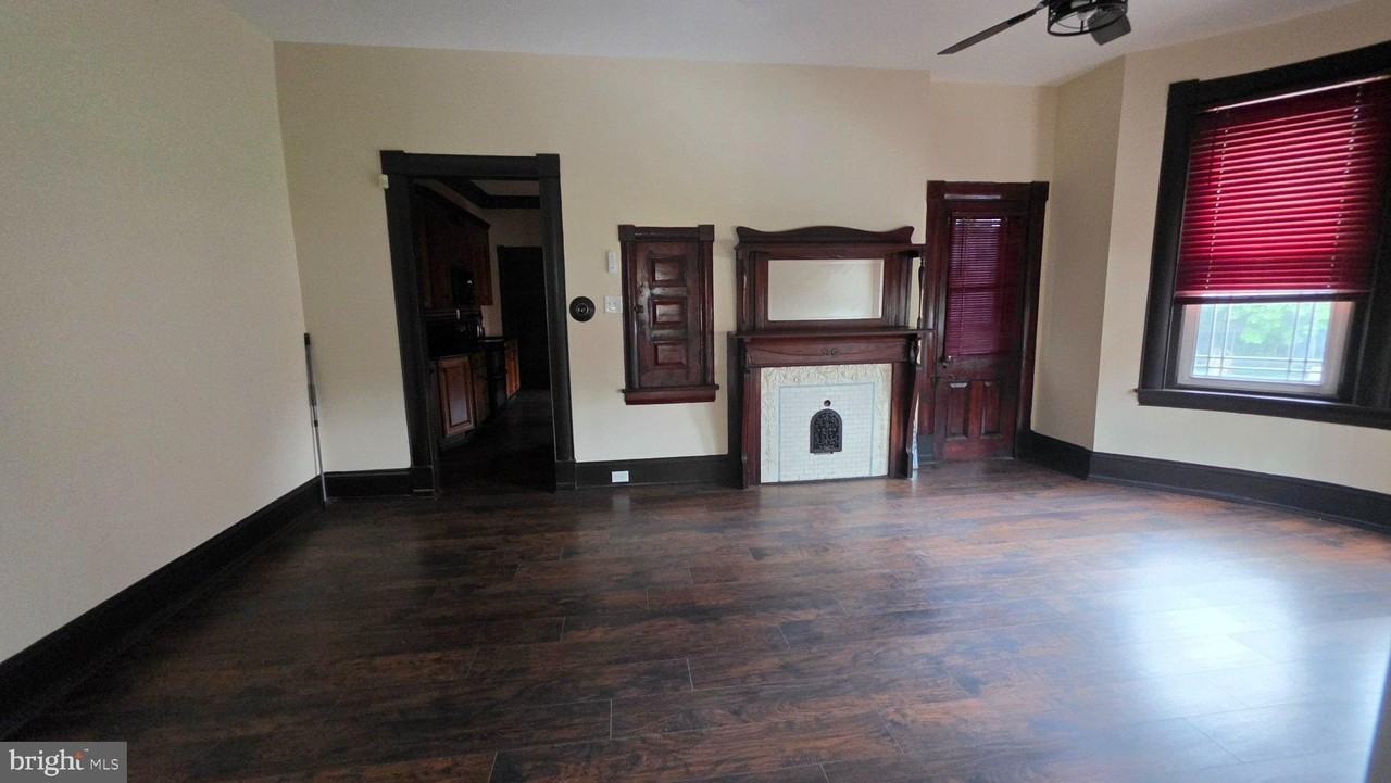 178 Brunswick Ave #1 - Photo 3 of 21