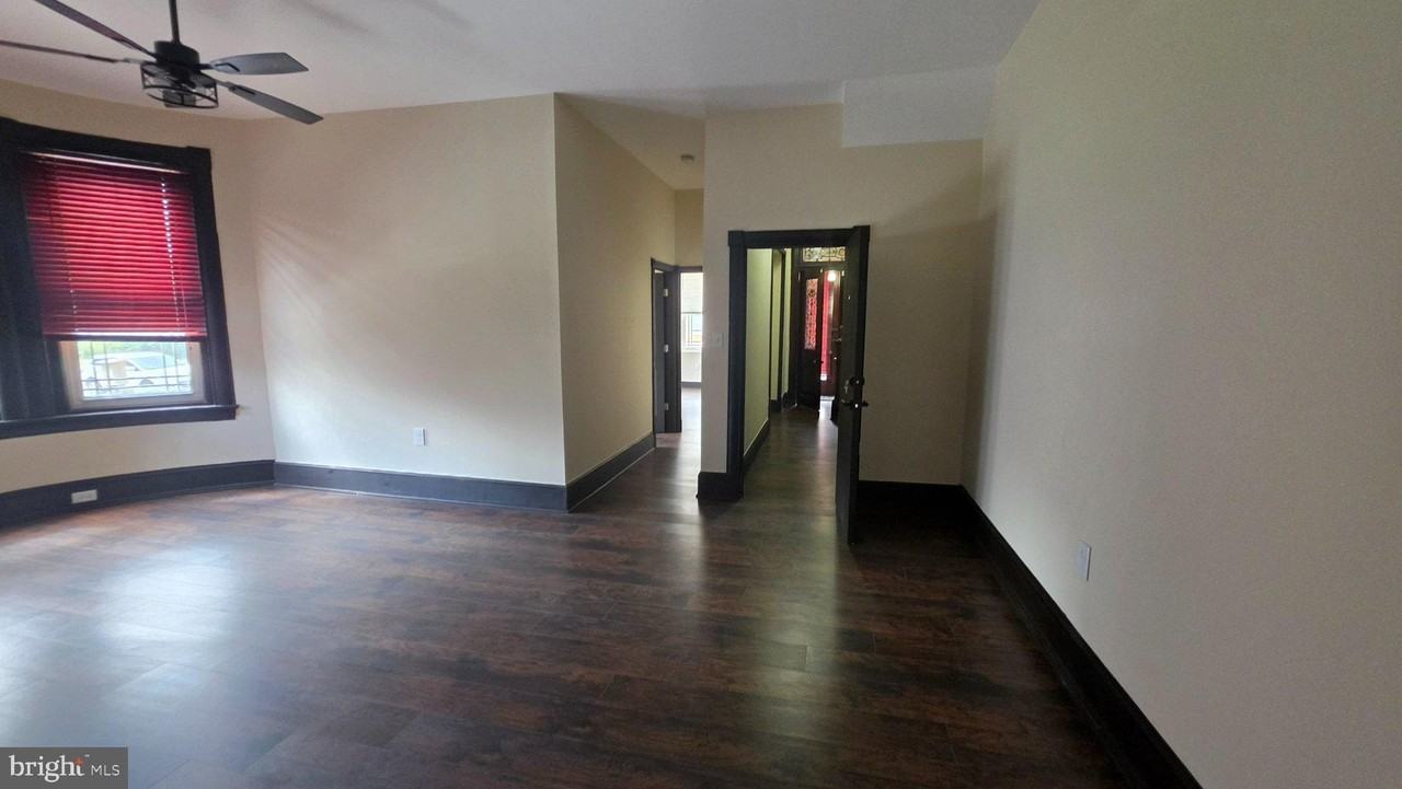 178 Brunswick Ave #1 - Photo 4 of 21