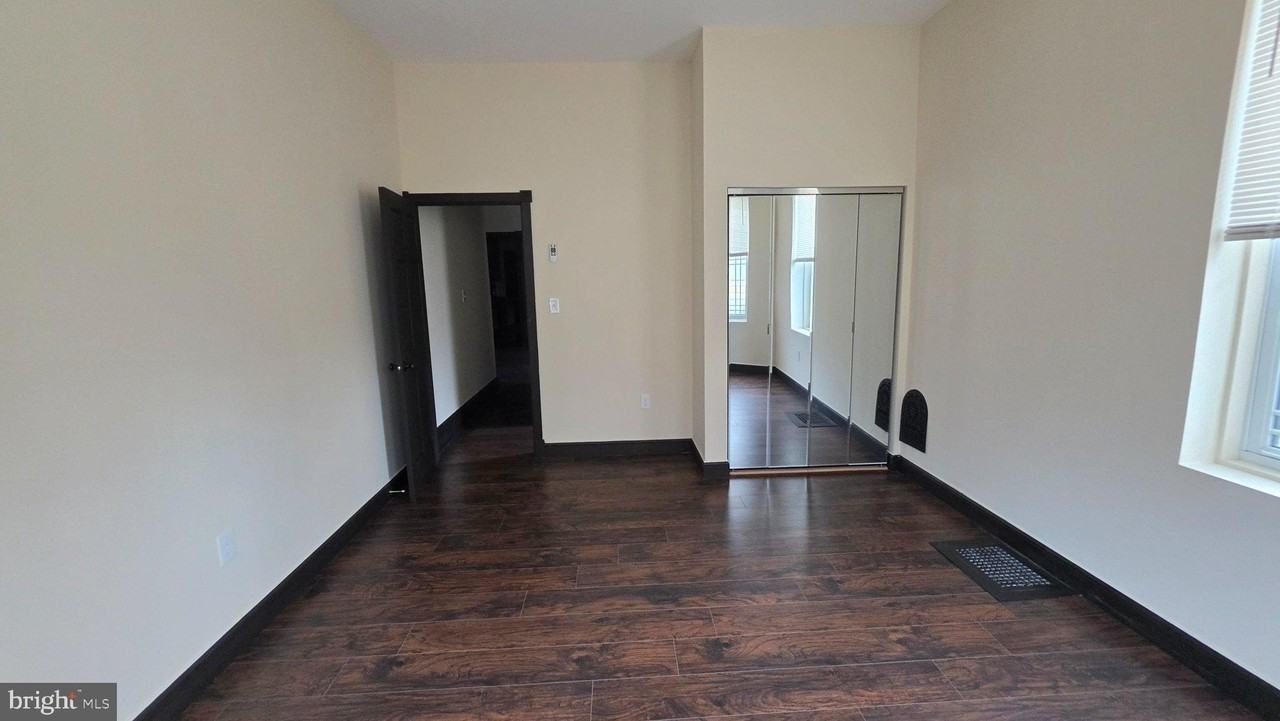178 Brunswick Ave #1 - Photo 5 of 21