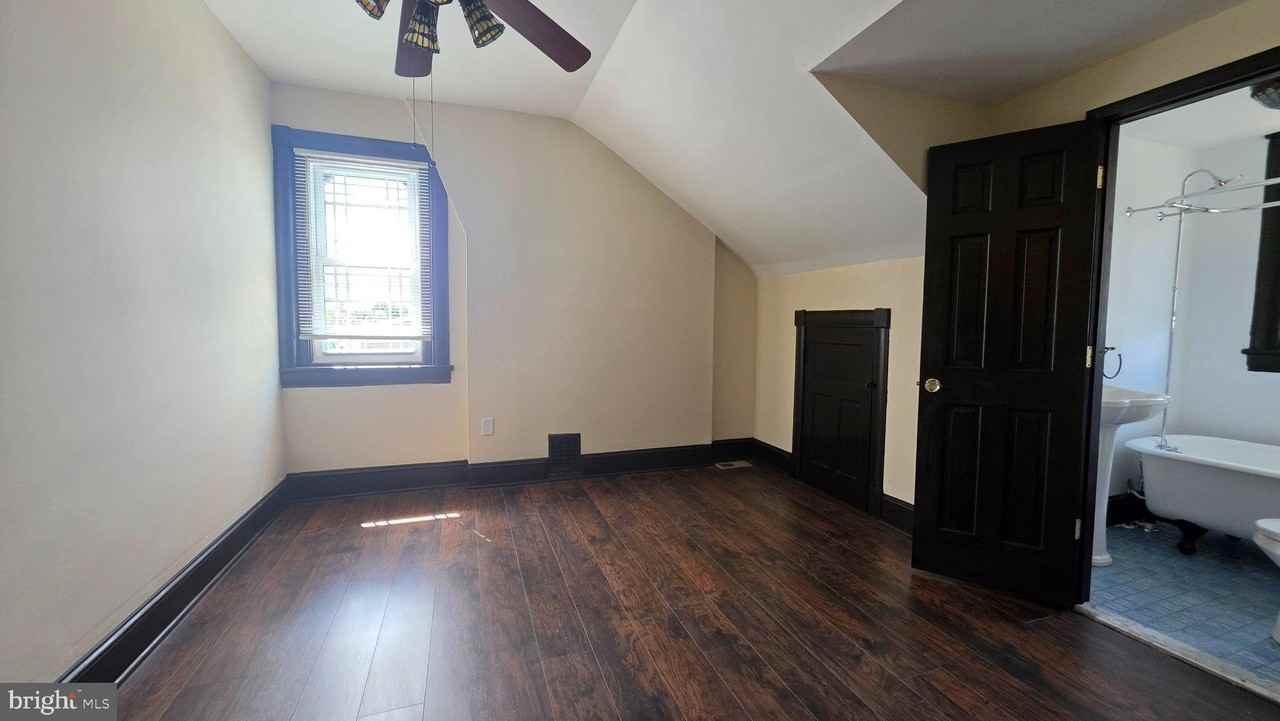 178 Brunswick Ave #2 - Photo 4 of 32