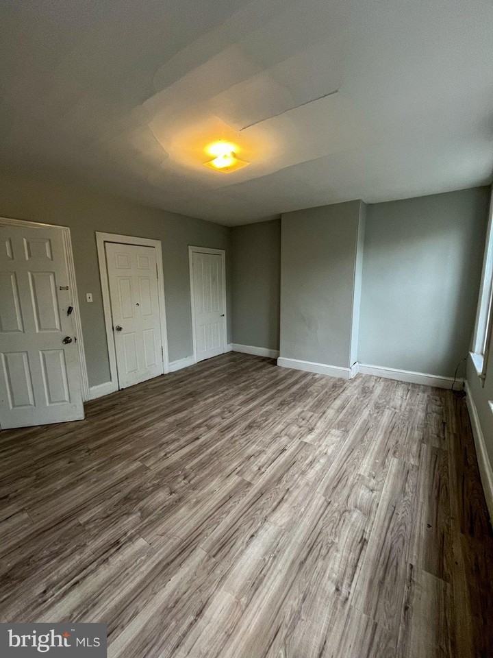 412 Lamberton St - Photo 5 of 15