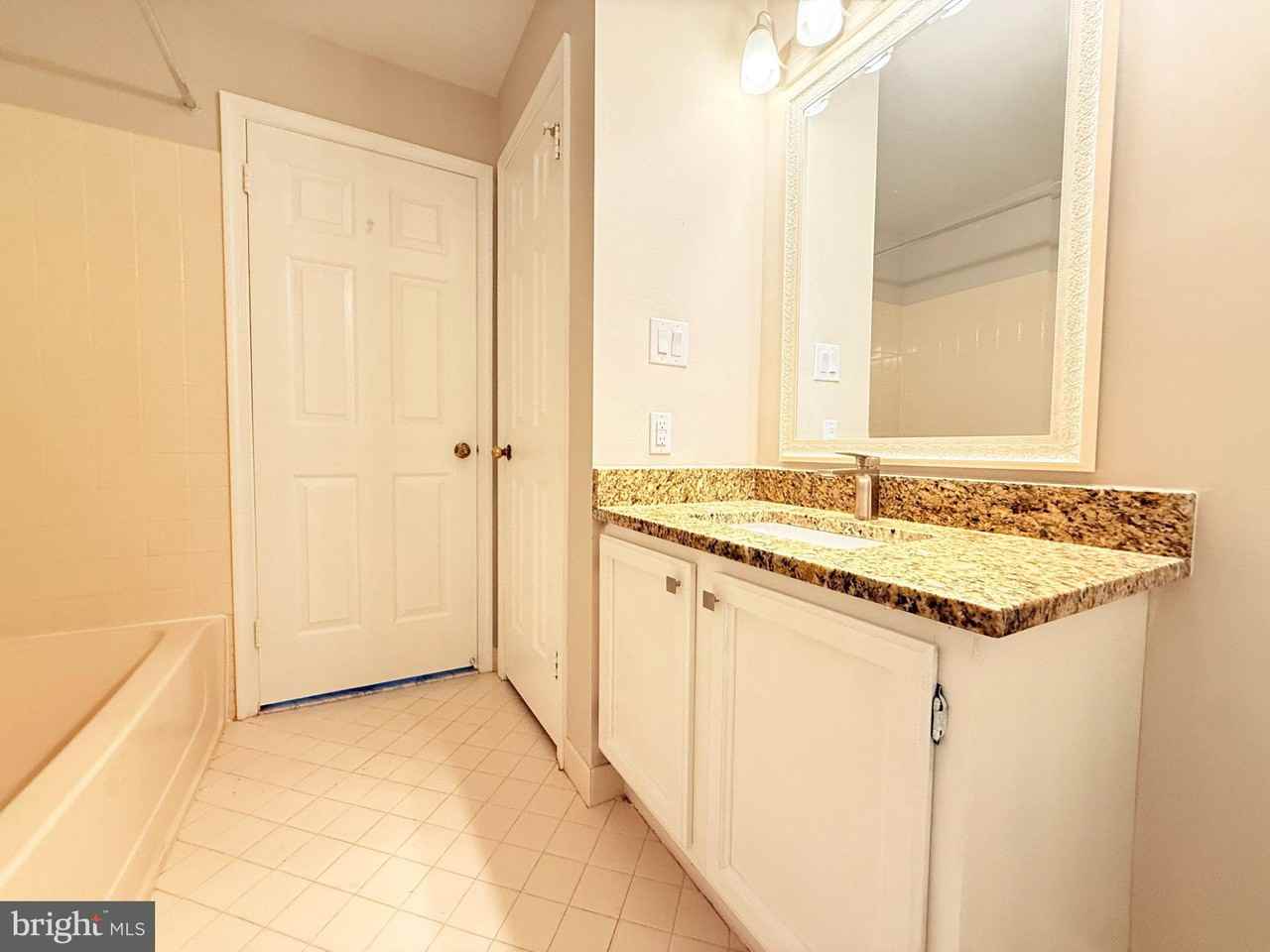 3601 Waltham Ct - Photo 7 of 14