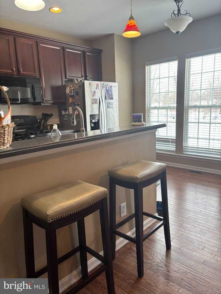 1803 Darlington Ln - Photo 4 of 22