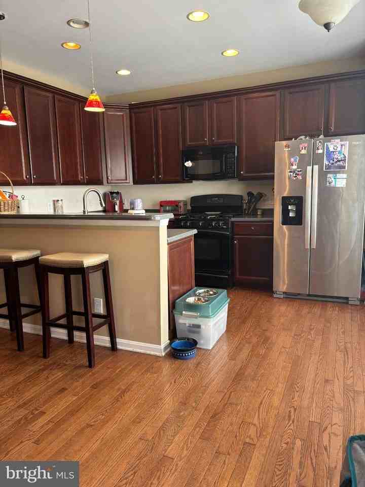 1803 Darlington Ln - Photo 5 of 22