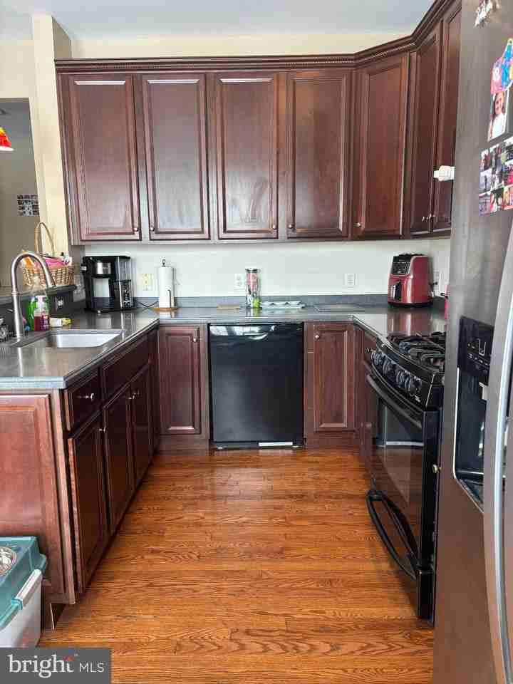 1803 Darlington Ln - Photo 6 of 22