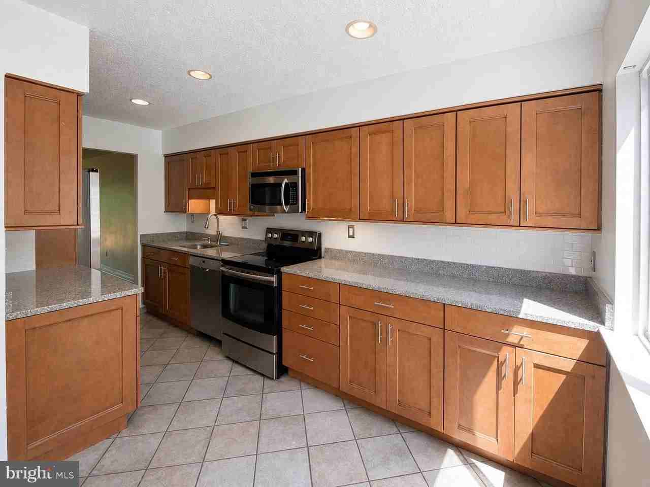 326 Brigade Ct - Photo 4 of 31