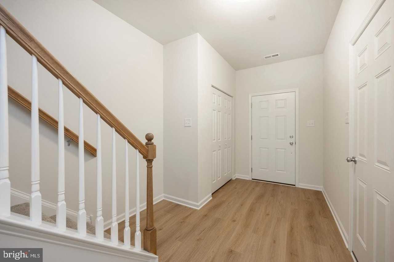 412 Ridgewood Dr - Photo 2 of 29