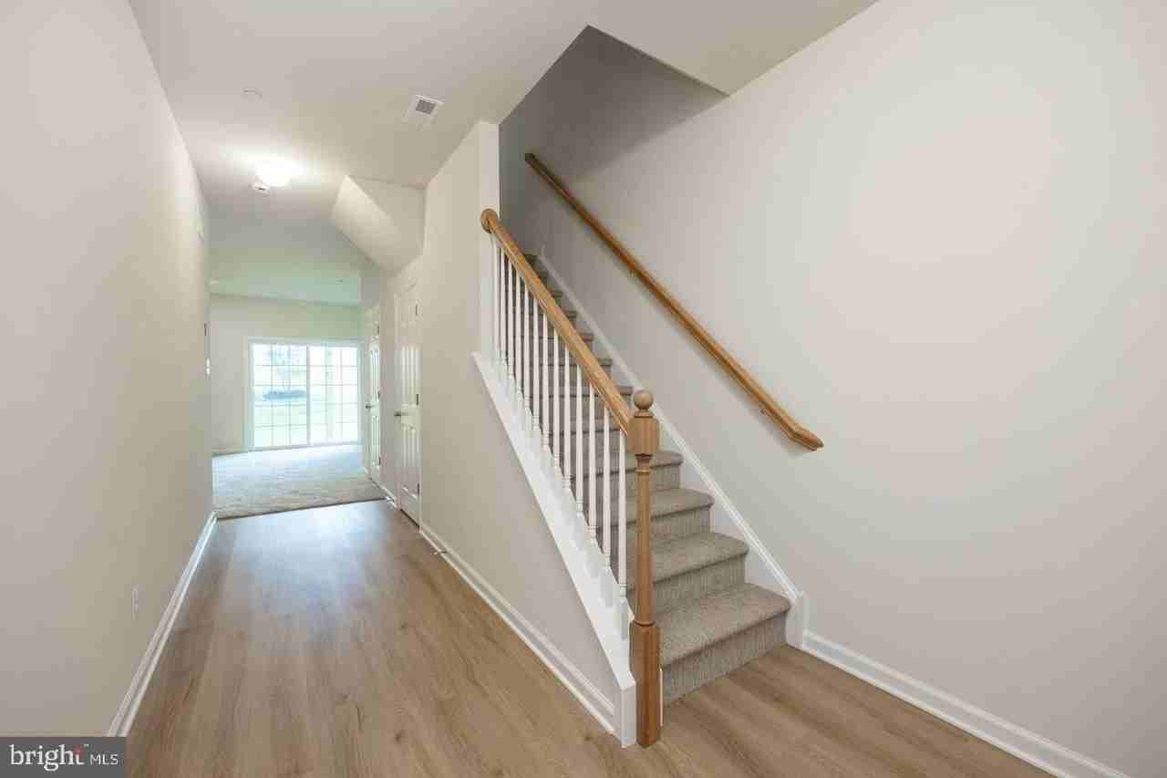 412 Ridgewood Dr - Photo 3 of 29