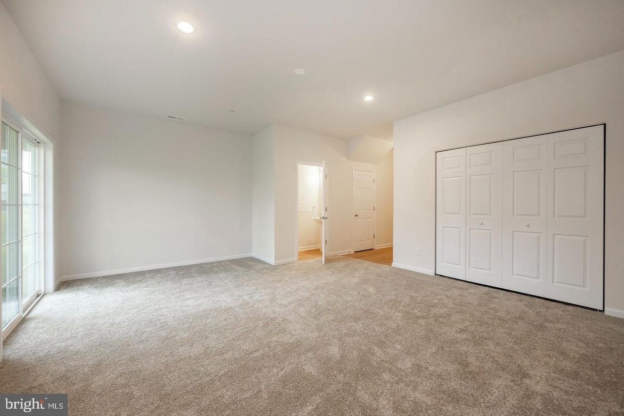 412 Ridgewood Dr - Photo 6 of 29