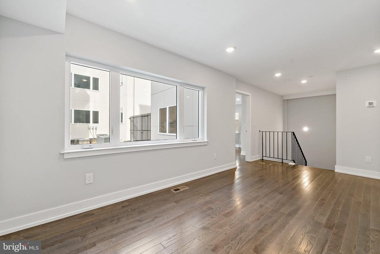1533 N 2nd St #1B - Photo 5 of 17