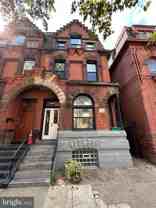 1510 N 17th St #2F - Photo 1 of 1