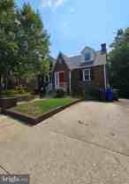 626 N George Mason Dr - Photo 1 of 1