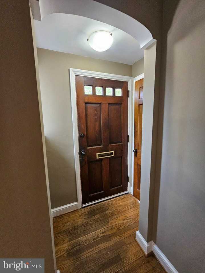 626 N George Mason Dr - Photo 7 of 40