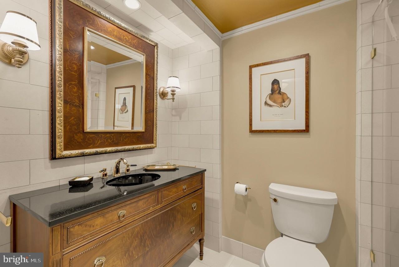 125 N Lee St - Photo 6 of 21