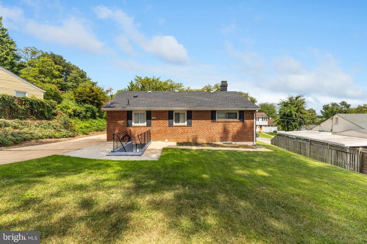 3709 Heather Ct - Photo 7 of 28