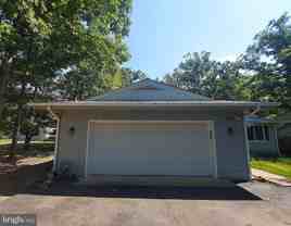 311 Yorktown Blvd - Photo 1 of 1