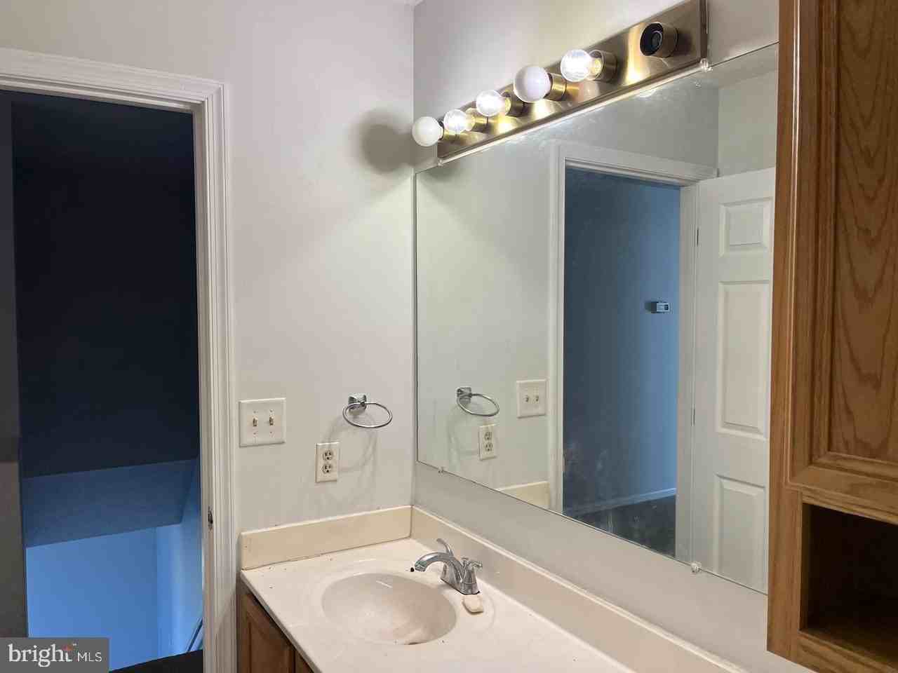 24 Ora Lee Ct #2 - Photo 7 of 11