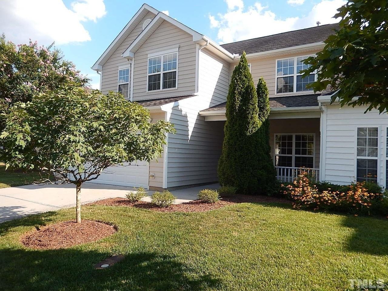 10651 Edmundson Ave - Photo 2 of 31