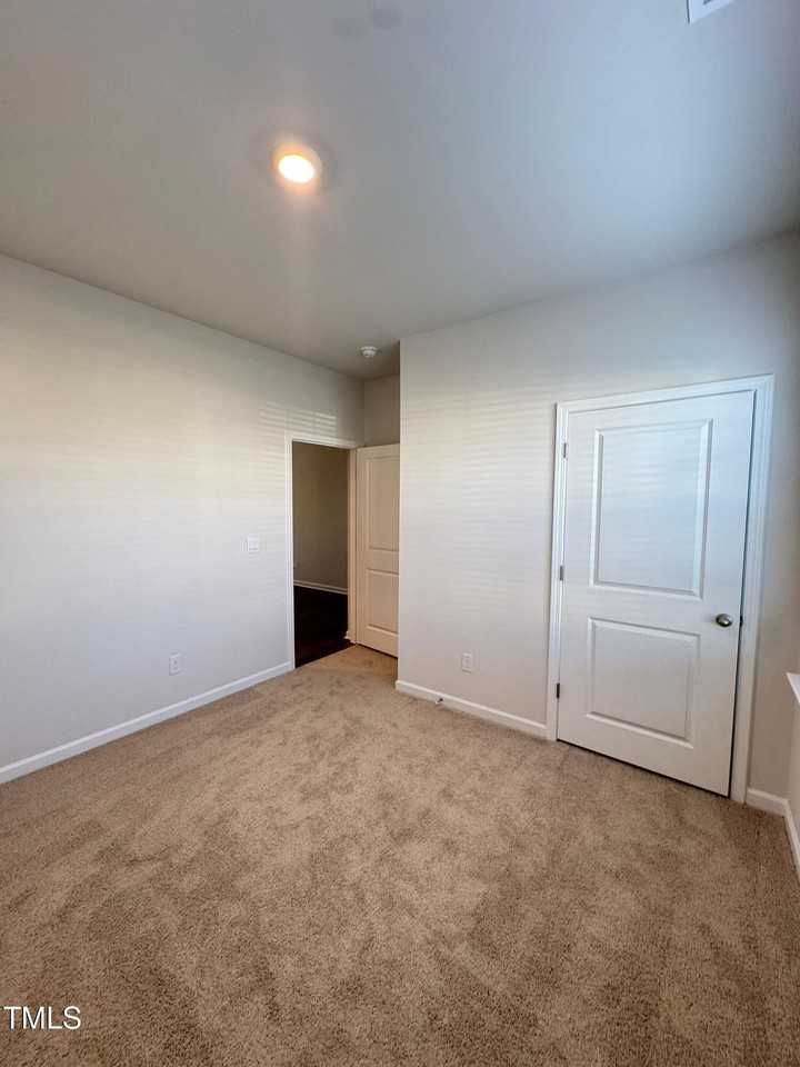 425 Ashley Run - Photo 6 of 50