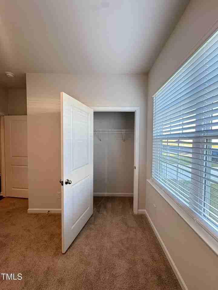 425 Ashley Run - Photo 7 of 50