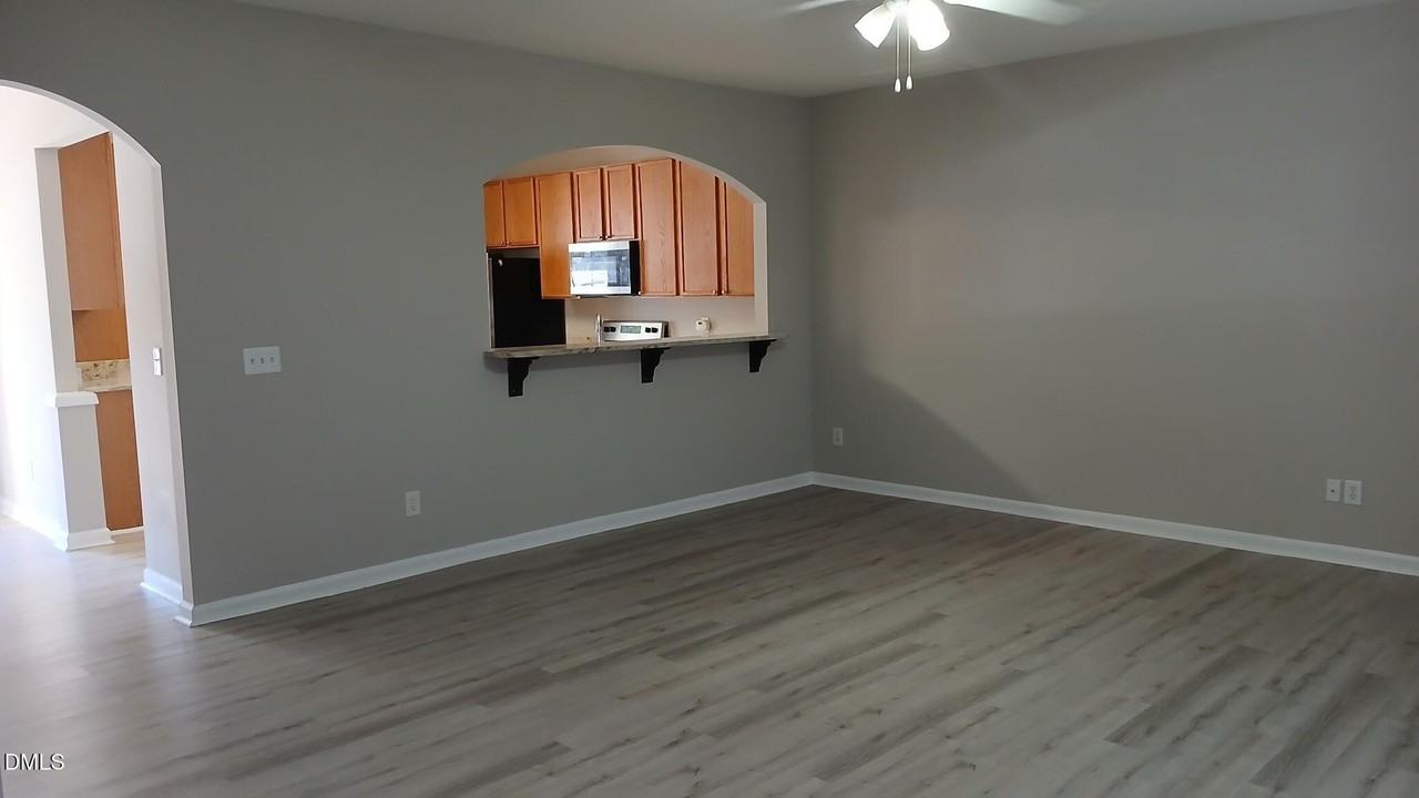 514 Walnut Woods Dr - Photo 6 of 30