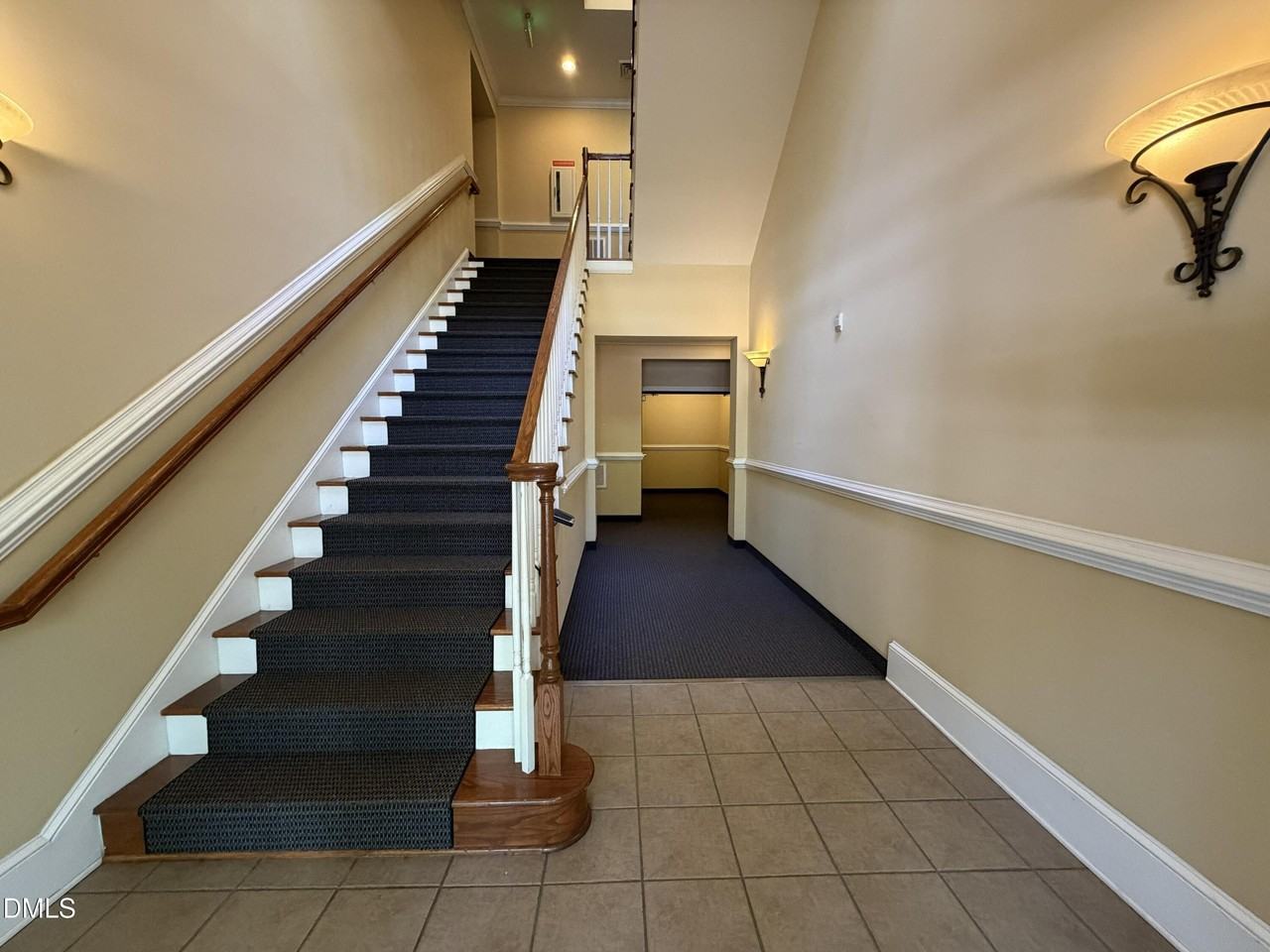 312 Providence Glen Dr #312 - Photo 3 of 16