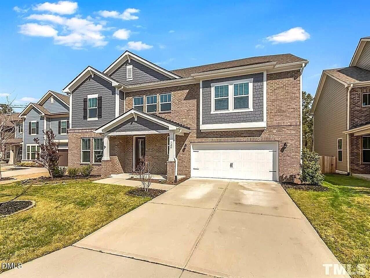 120 Filigree Way - Photo 2 of 32