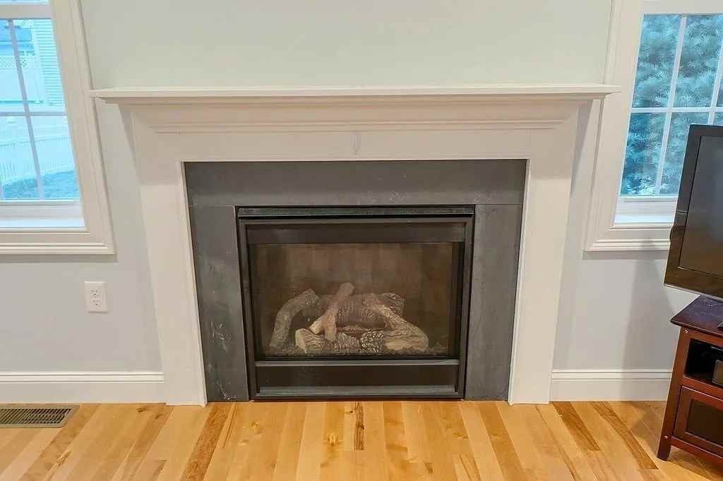 25 Dahlia Dr #1 - Photo 5 of 13