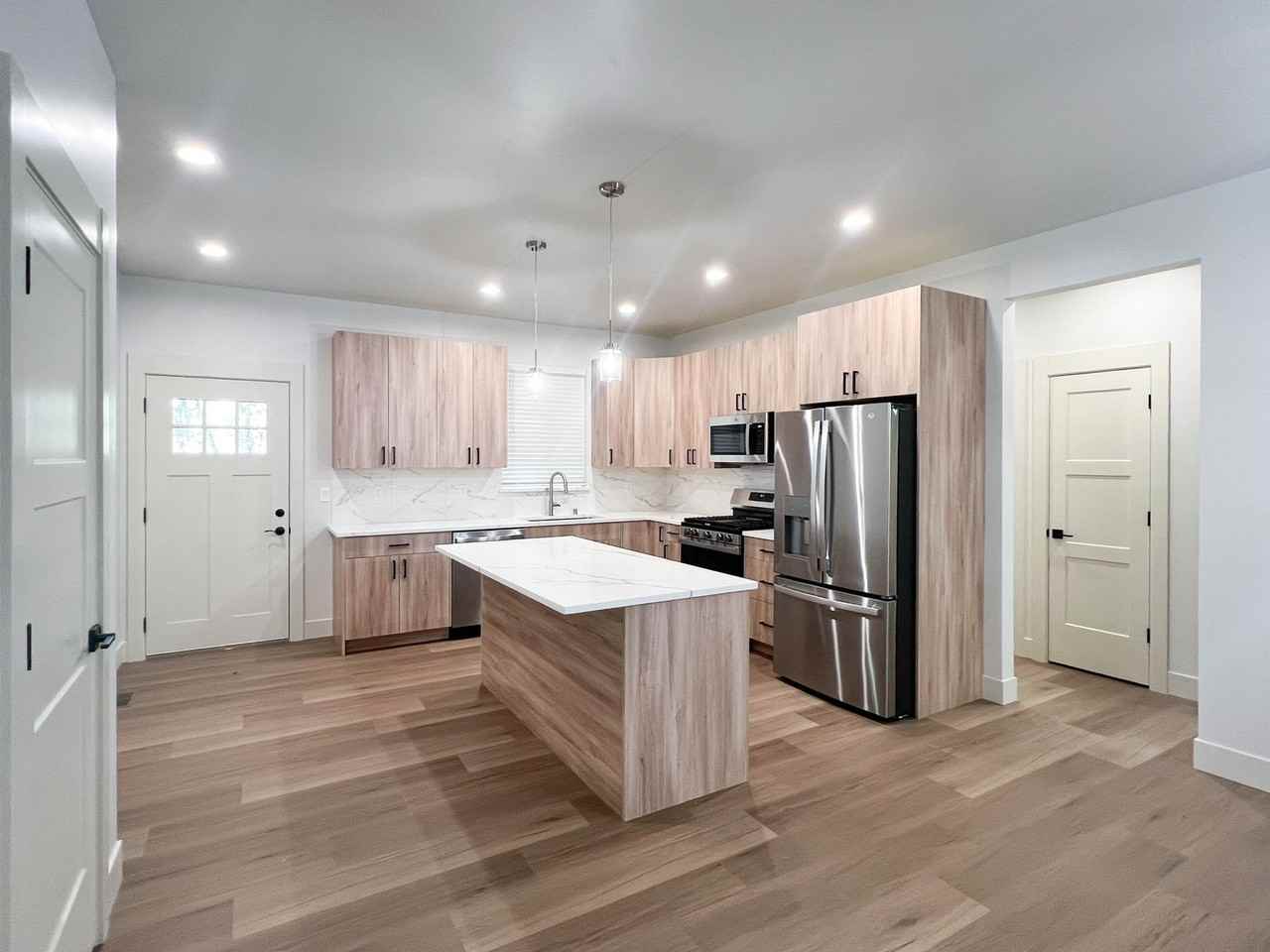 5045 W Sassy Ave #2 - Photo 7 of 28