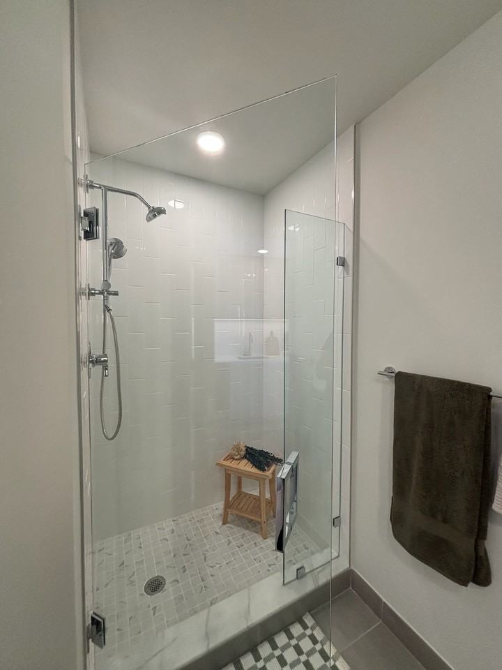 160 Northwest 32nd Street #S1 - Photo 4 of 6