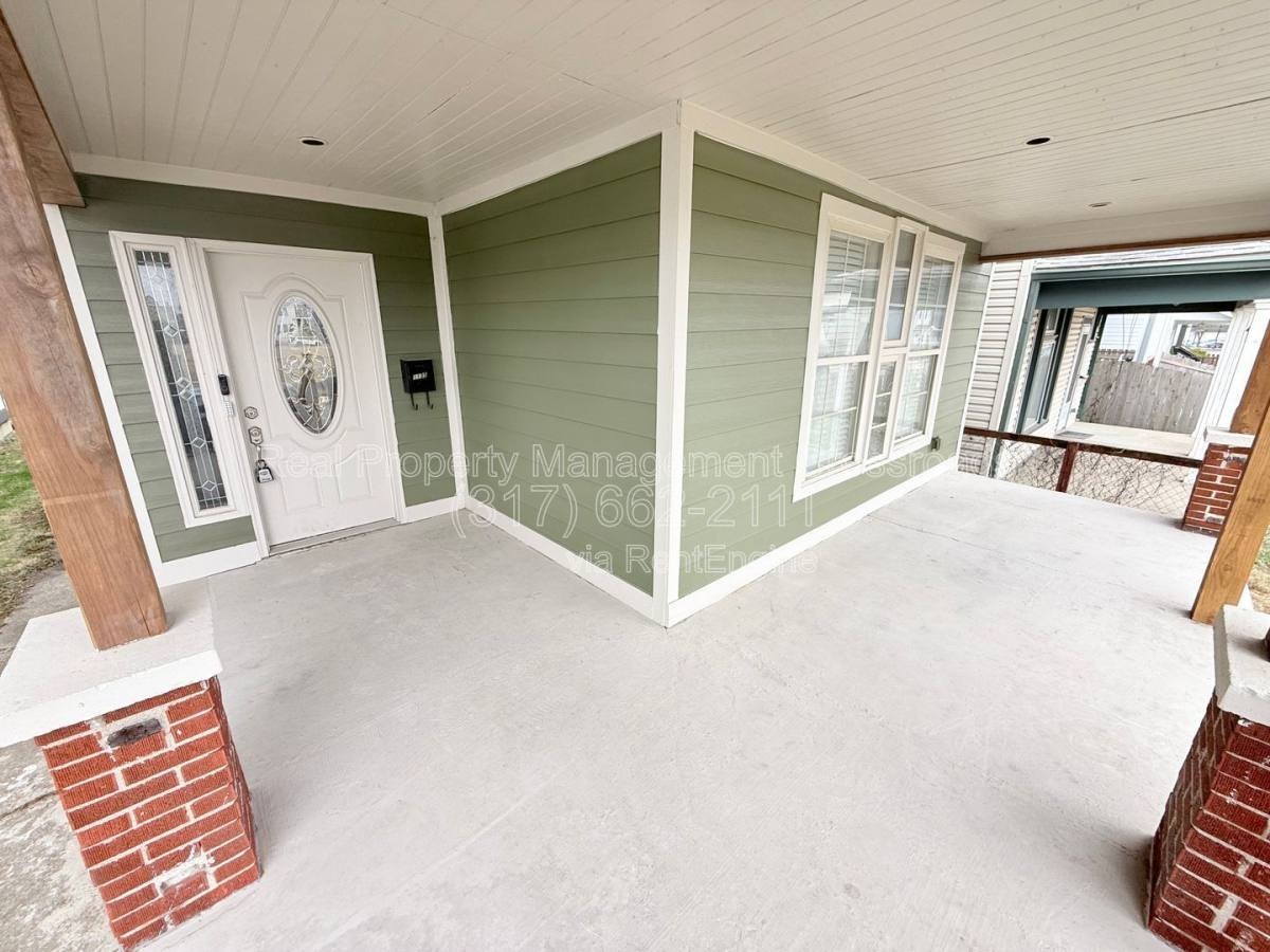 1135 Spann Ave - Photo 3 of 10